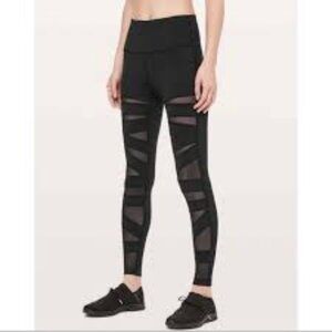 Lululemon Tech Mesh Tight Black size 4